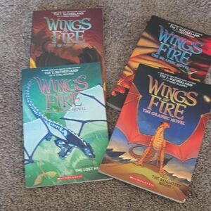 Scholastic Wings of Fire Graphic Novels Set - Multicolor Covers